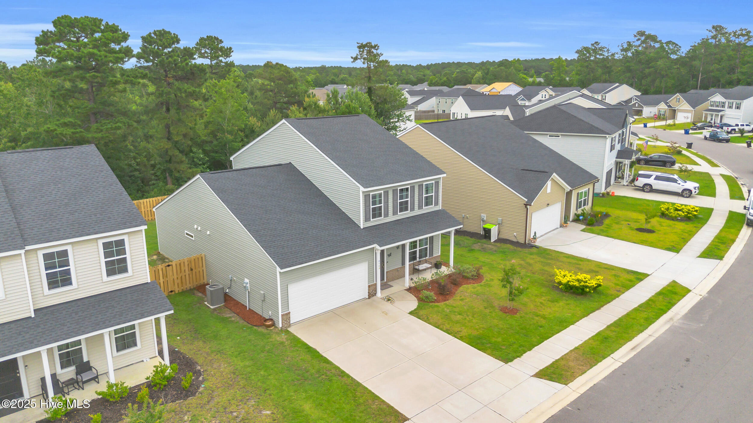 Single Family Residence in Castle Hayne NC 4549 Parsons Mill Drive 3.jpg