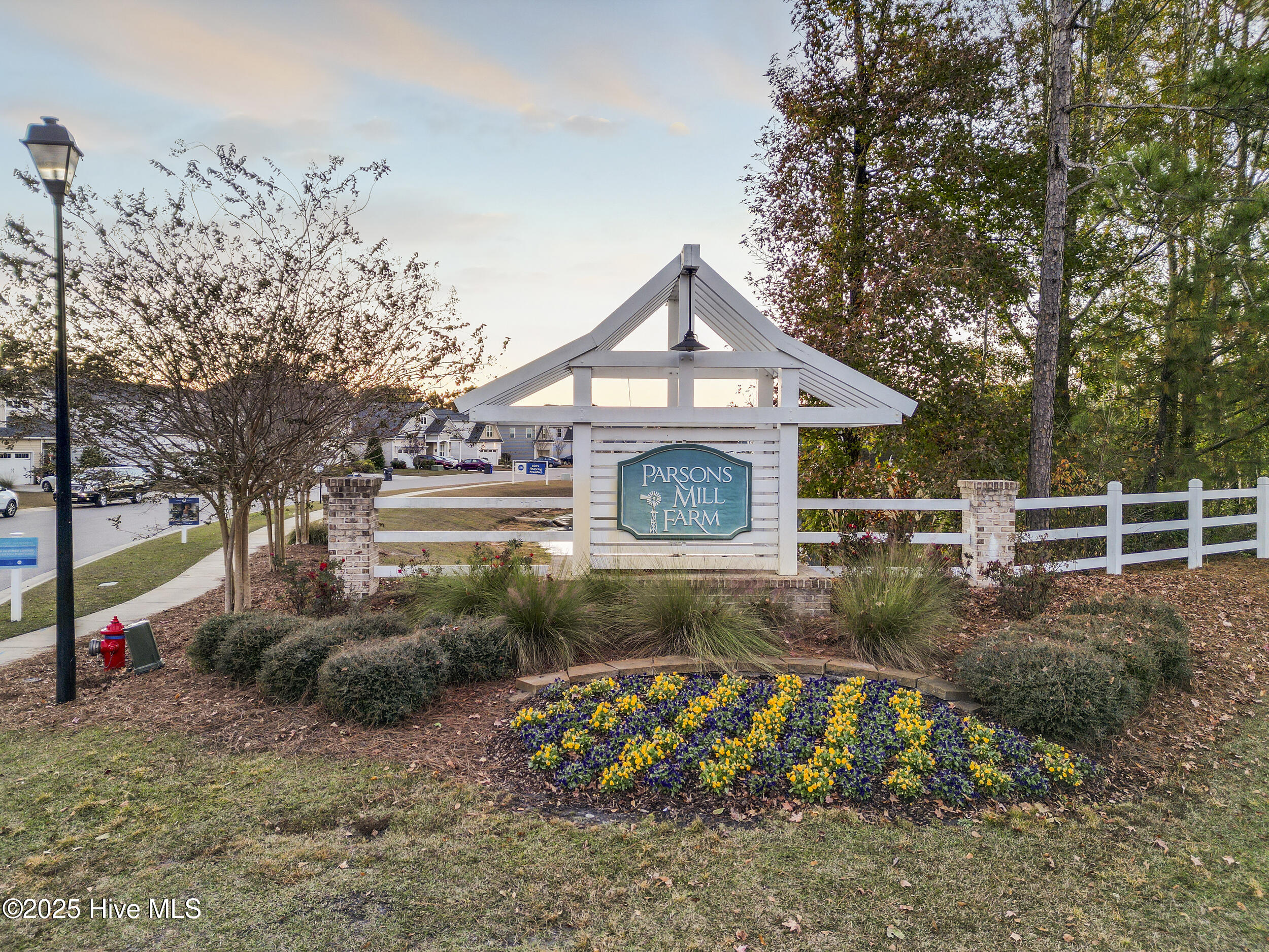 Single Family Residence in Castle Hayne NC 4549 Parsons Mill Drive 45.jpg