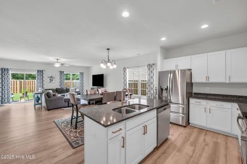 Single Family Residence in Castle Hayne NC 4549 Parsons Mill Drive 11.jpg
