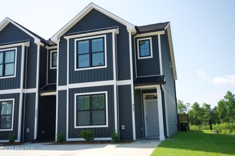 Townhouse in Winnabow NC 8421 Paramount Point.jpg