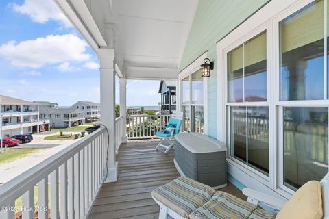 Single Family Residence in Holden Beach NC 121 Ferry Road 21.jpg