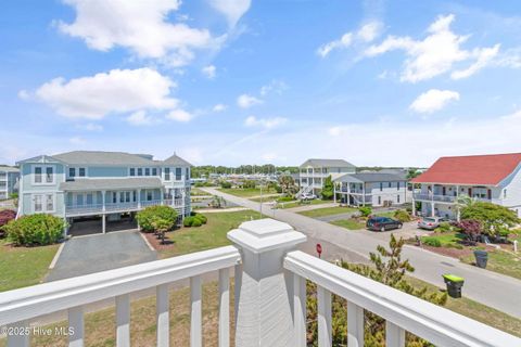 Single Family Residence in Holden Beach NC 121 Ferry Road 19.jpg