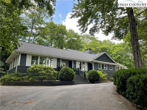 Single Family Residence in Boone NC 463 Forestridge Drive.jpg