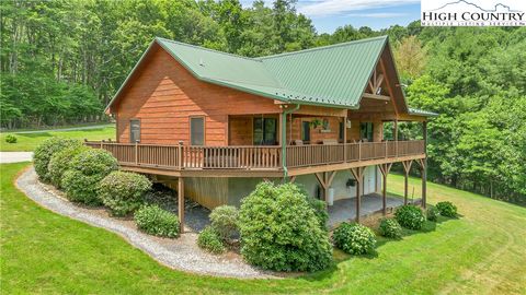 Single Family Residence in Sparta NC 534 Forest Hill Drive.jpg