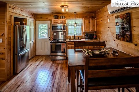 Single Family Residence in Jefferson NC 407 Ashe Park Road.jpg