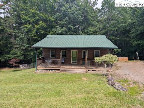 Single Family Residence in Glade Valley NC 653 Mountain Lake Road.jpg