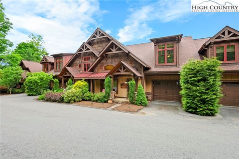 Townhouse in Boone NC 138 S Camp Road #103.jpg