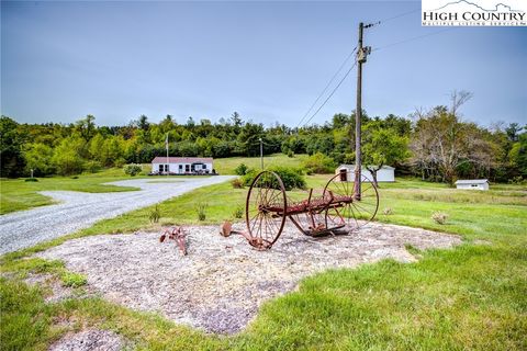 Single Family Residence in Laurel Springs NC 15872 NC Hwy 18 South.jpg
