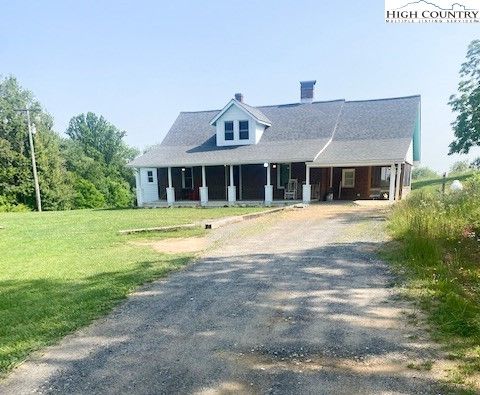 Single Family Residence in Sparta NC 23 Millards Way.jpg