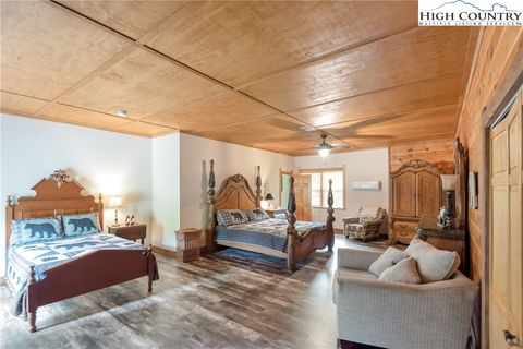 Single Family Residence in Piney Creek NC 191 Tristate Knoll 38.jpg