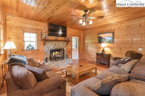 Single Family Residence in Piney Creek NC 191 Tristate Knoll 7.jpg