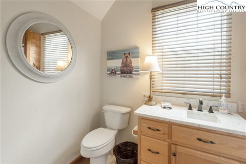 Single Family Residence in Piney Creek NC 191 Tristate Knoll 31.jpg