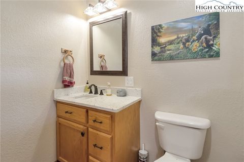 Single Family Residence in Piney Creek NC 191 Tristate Knoll 16.jpg