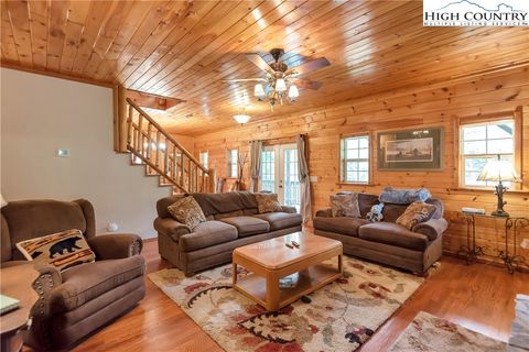 Single Family Residence in Piney Creek NC 191 Tristate Knoll 9.jpg