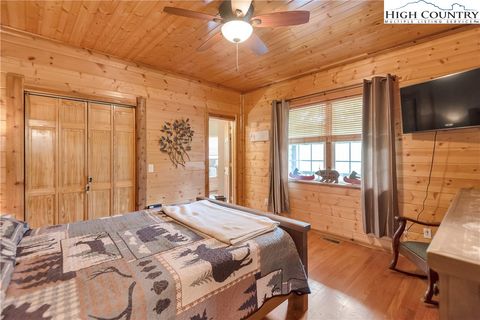 Single Family Residence in Piney Creek NC 191 Tristate Knoll 21.jpg