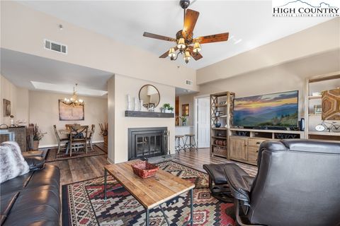 Condominium in Sugar Mountain NC 303 Sugar Top Drive.jpg