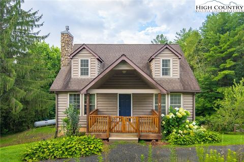 Single Family Residence in Fleetwood NC 301 High Meadows Lane.jpg