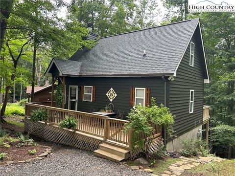 Single Family Residence in Fleetwood NC 529 Eagle Nest Lane.jpg