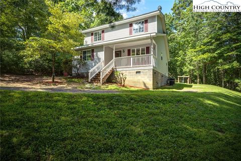Single Family Residence in Glade Valley NC 1025 Mountain Lake Road.jpg