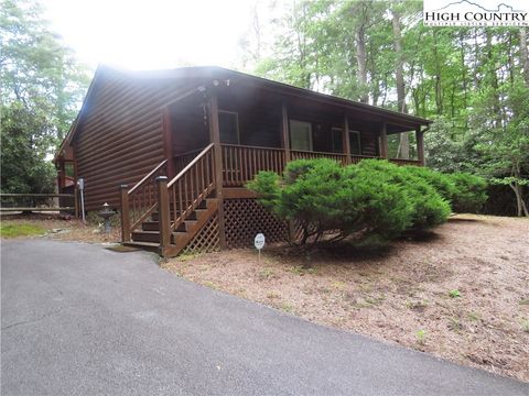 Single Family Residence in Glade Valley NC 841 Hollyknoll Road.jpg