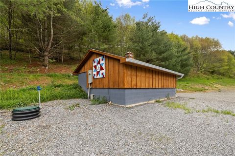  in Crumpler NC 2503 Smithey Road 10.jpg