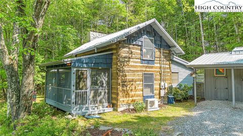 Single Family Residence in Sparta NC 9 Rocky Mountain Road.jpg