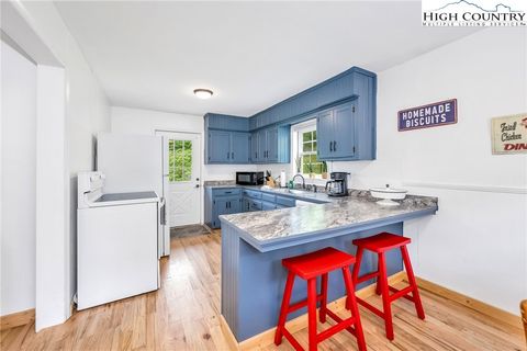 Single Family Residence in Warrensville NC 5691 NC 194 N Highway 24.jpg