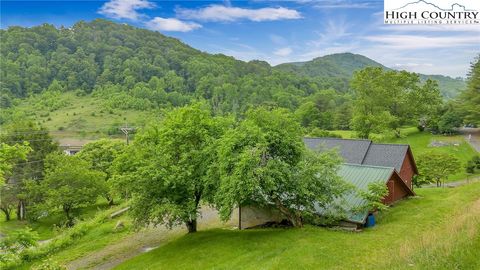 Single Family Residence in Warrensville NC 5691 NC 194 N Highway 36.jpg
