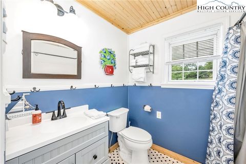 Single Family Residence in Warrensville NC 5691 NC 194 N Highway 31.jpg