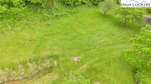 Single Family Residence in Warrensville NC 5691 NC 194 N Highway 40.jpg