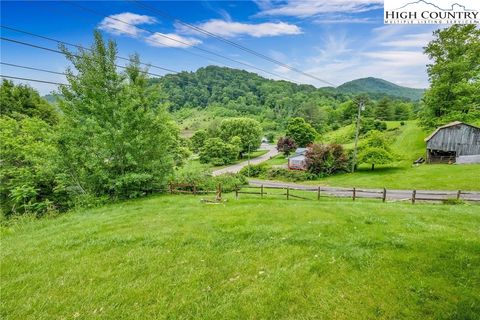 Single Family Residence in Warrensville NC 5691 NC 194 N Highway 38.jpg
