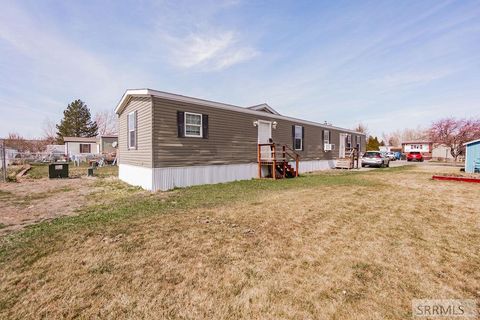 Manufactured Home in IDAHO FALLS ID 3612 W Elswood Drive.jpg