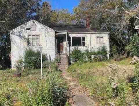 Single Family Residence in Birmingham AL 7820 8TH Avenue.jpg