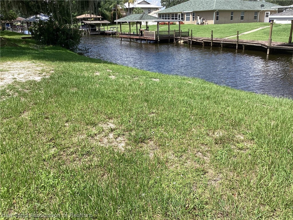 3323 Country Lake Dr, Sebring, FL 33876 photo