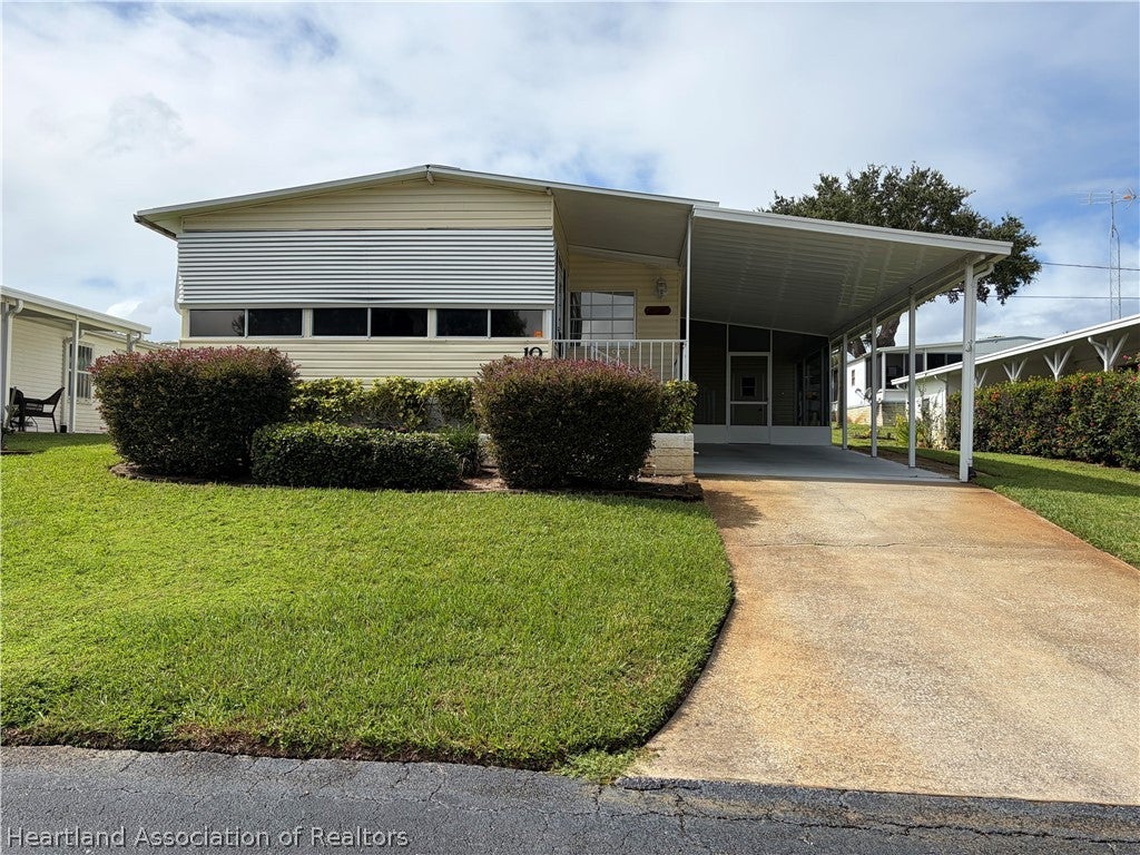 10 Horseshoe Ln, Lake Placid, FL 33852
