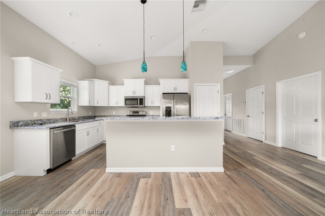 224 Cessna Way, Lake Placid, FL 33852 photo