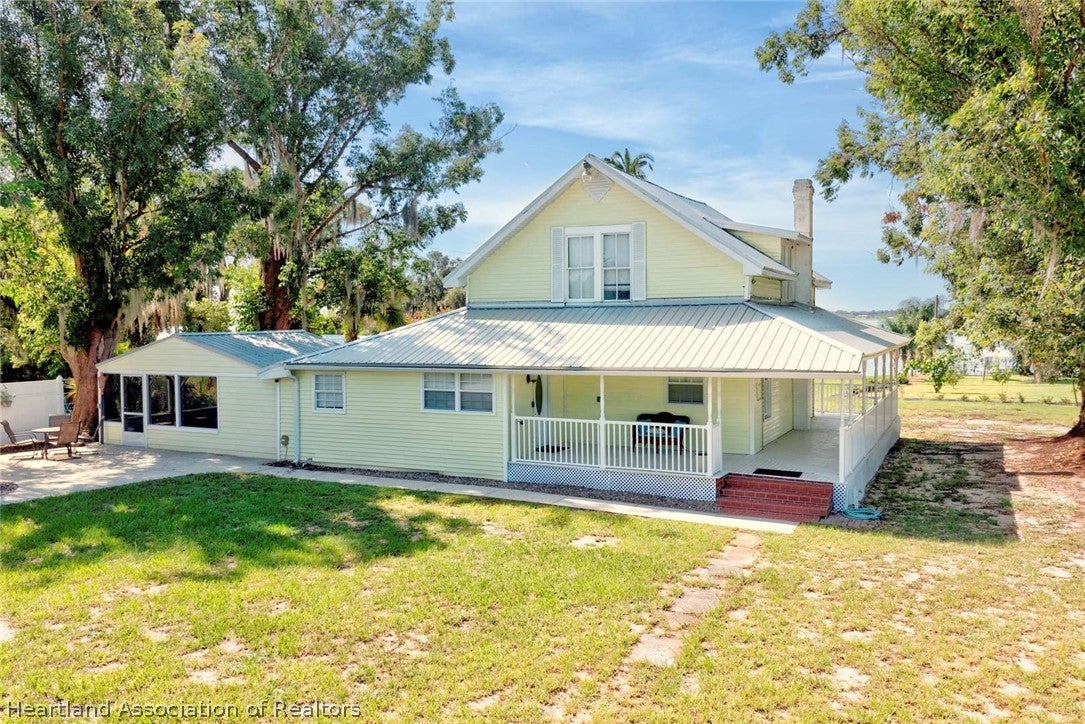 606 Cornell St, Avon Park, FL 33825