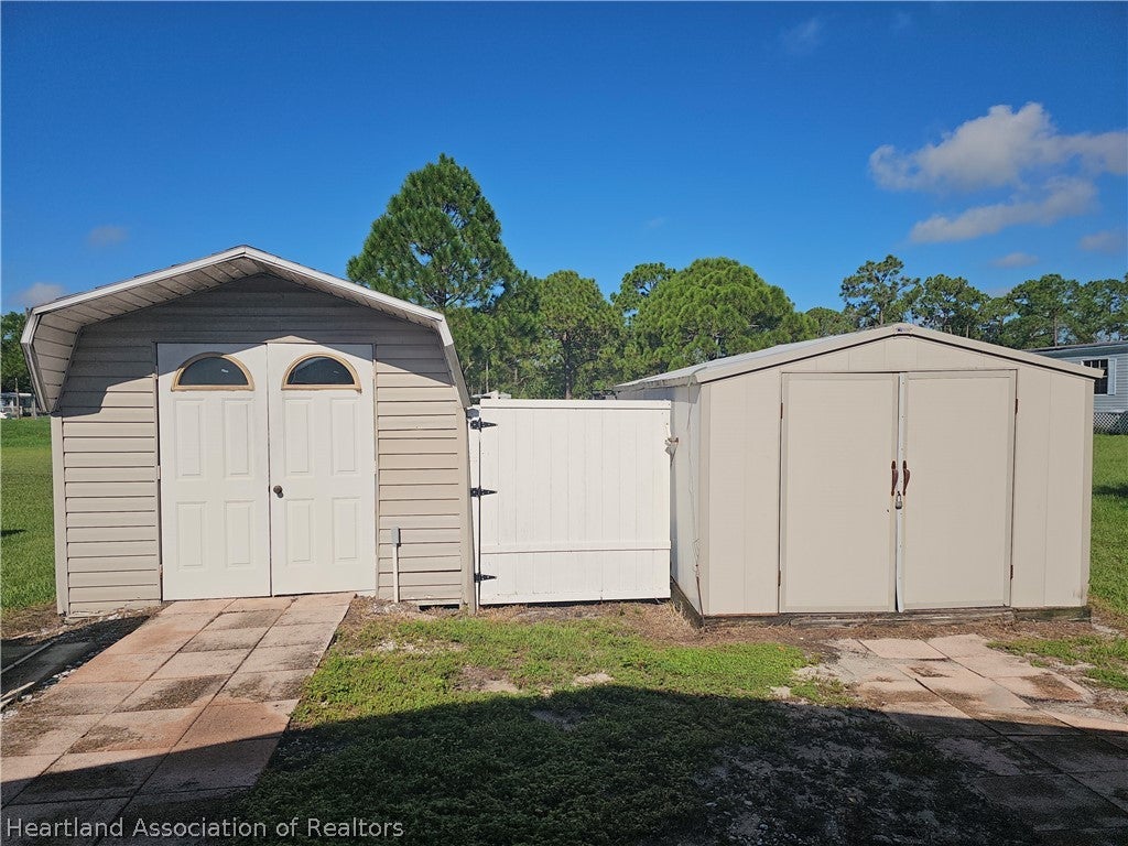401 E Maxanna Blvd, Sebring, FL 33875 photo