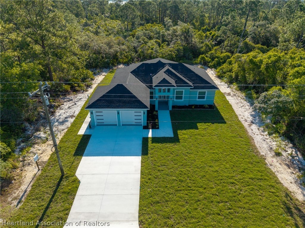 9816 S Orange Blossom Blvd, Sebring, FL 33875 photo