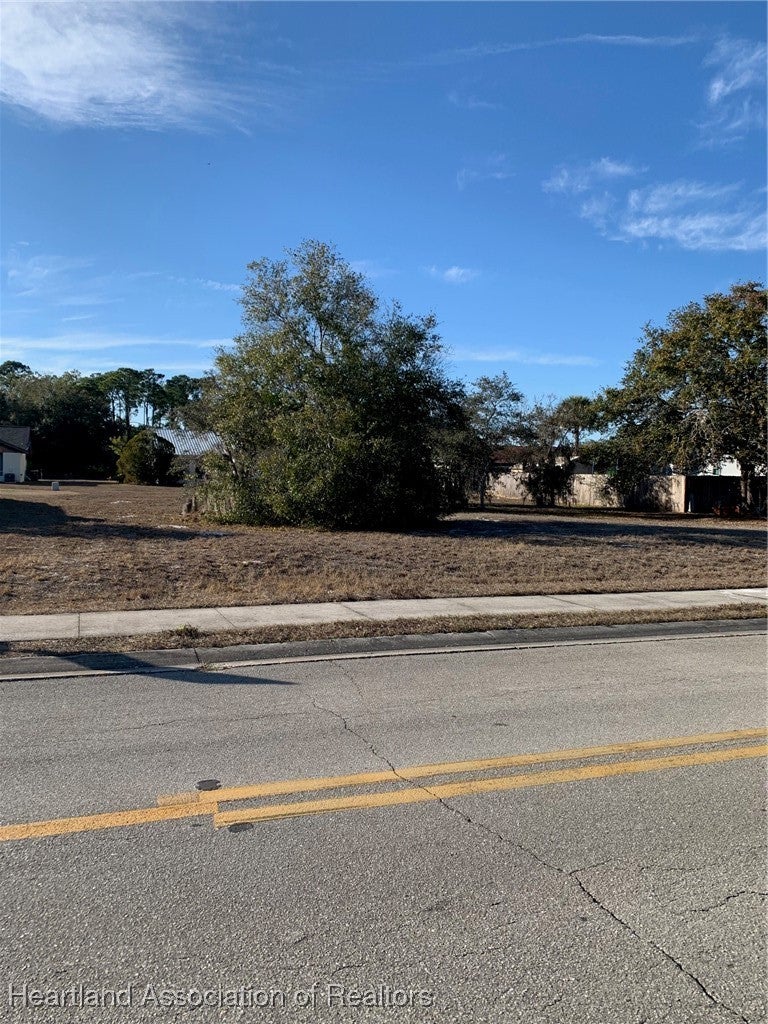 3827 Ponce De Leon Blvd, Sebring, FL 33872