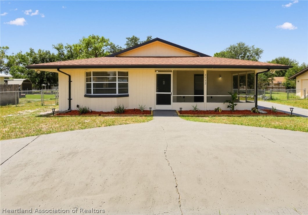 1532 Pinetop Terrace, Lake Placid, FL 33852 photo