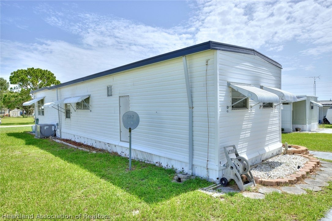 3345 Indiana Ave, Sebring, FL 33870 photo