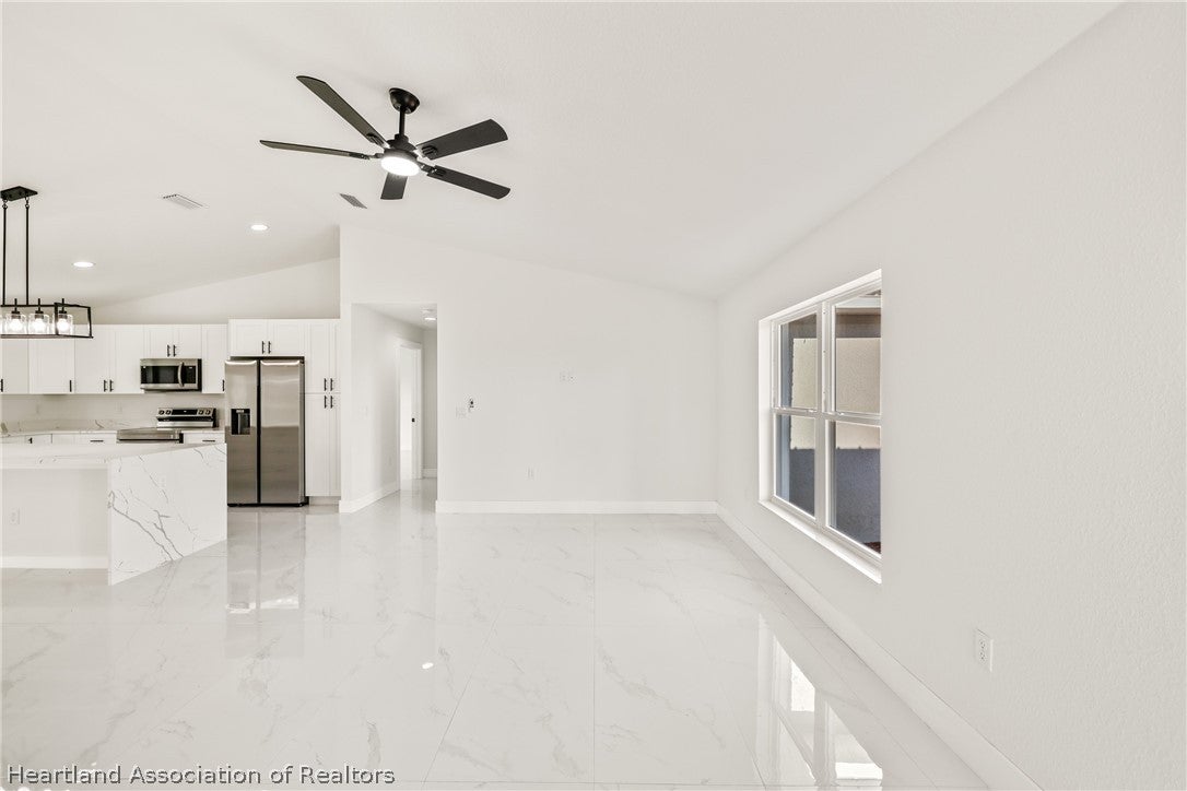 3361 Miller Ave, Lake Placid, FL 33852 photo