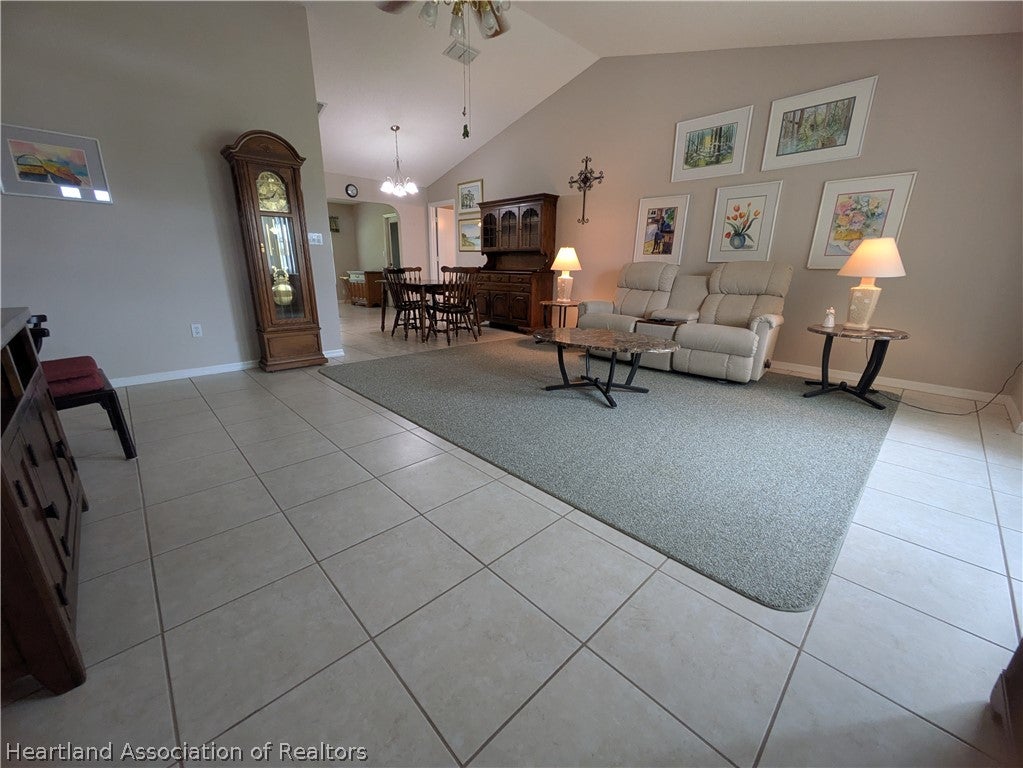 4214 Vantage Cir, Sebring, FL 33872 photo