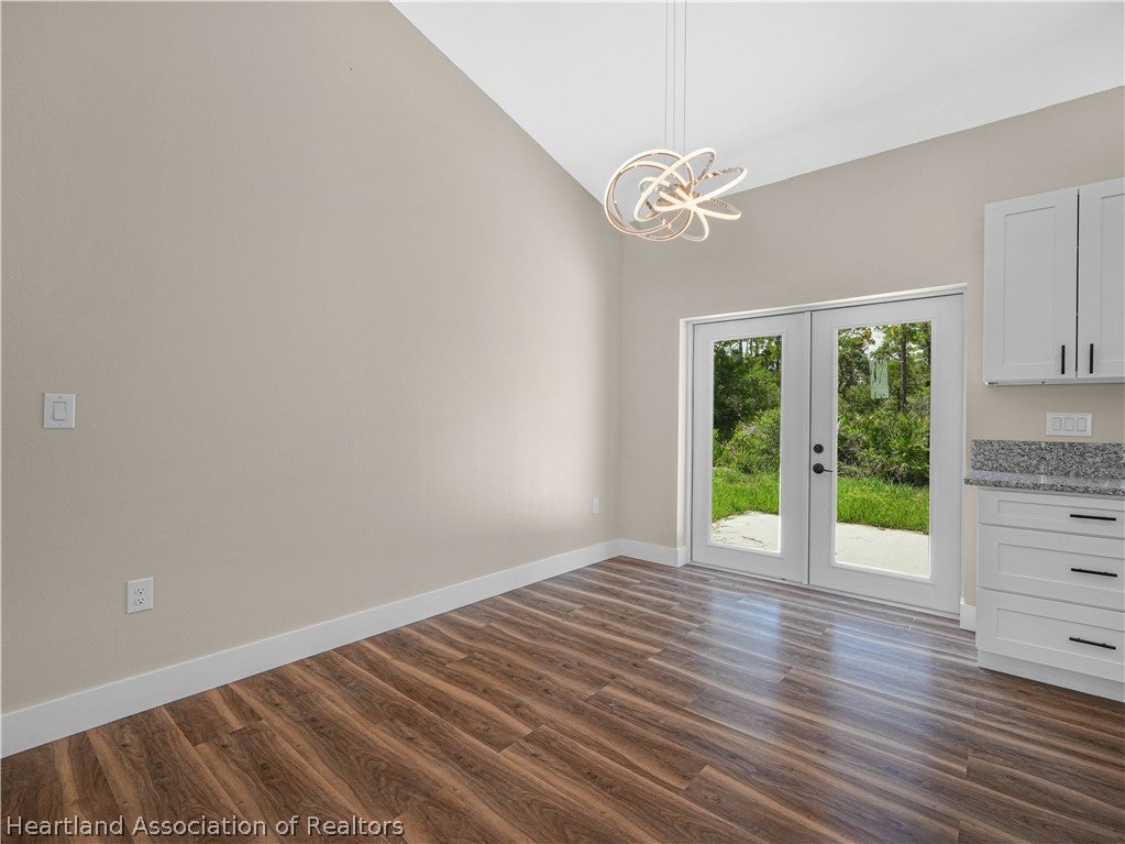 321 Roadrunner Ave, Sebring, FL 33870 photo