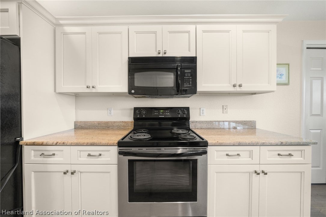 113 Brentwood Dr, Lake Placid, FL 33852 photo