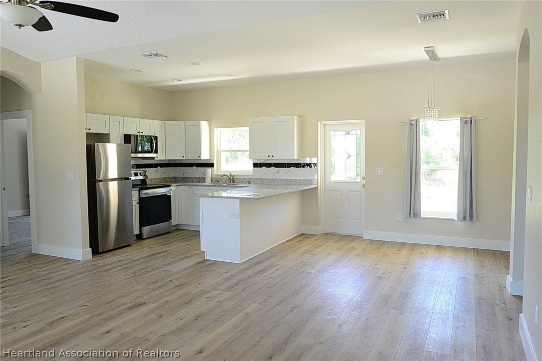 1510 Spring Ln, Lake Placid, FL 33852 photo