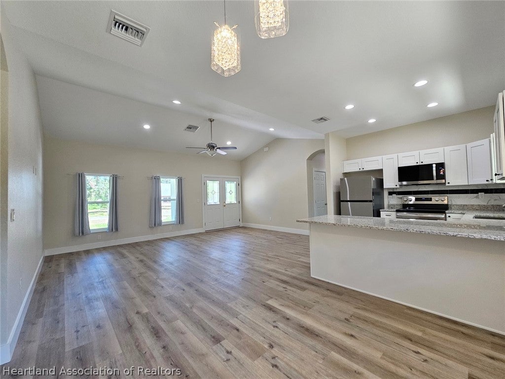 1510 Spring Ln, Lake Placid, FL 33852 photo