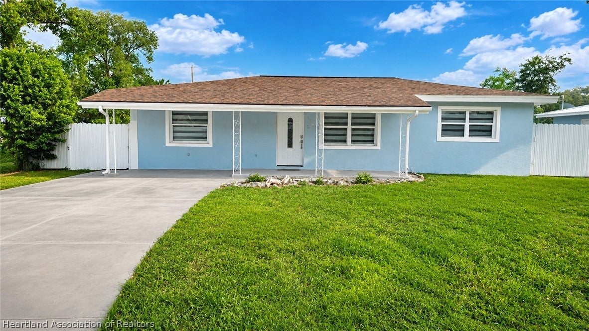 314 Dove Ave, Sebring, FL 33870