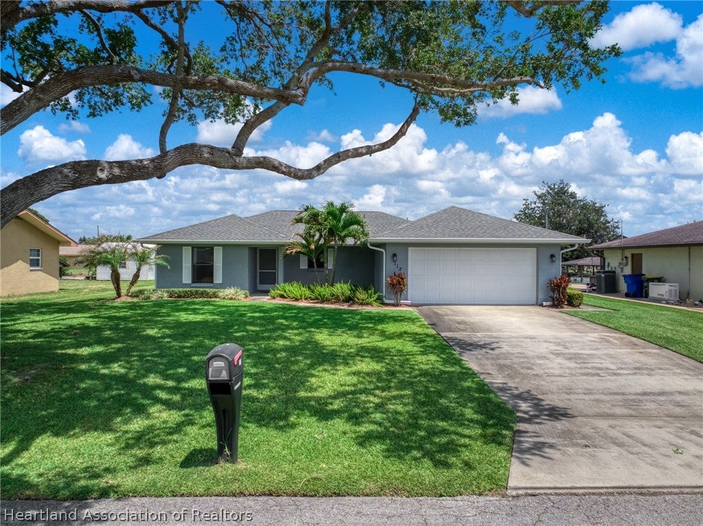112 Lime Rd, Lake Placid, FL 33852